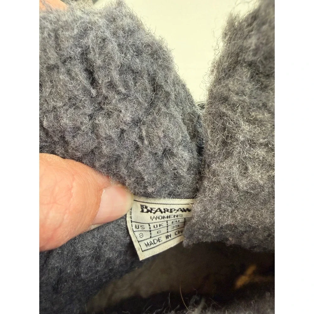Bearpaw Womens Gray Suede Winter Boots Side Buckle Wool Blend Lining Size 8‎